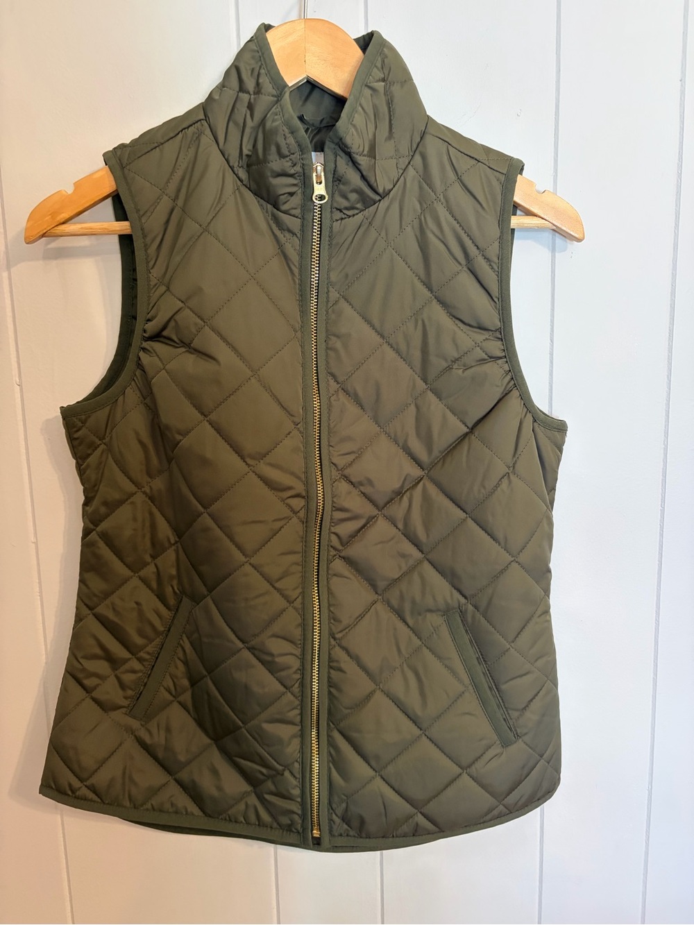 Old Navy Quilted Olive Green Zip Front Vest